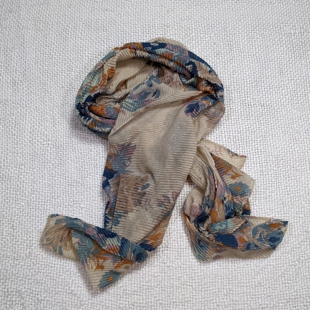 Lulla Collection by Bindya Floral Crinkle Scarf/Shawl -Cream‎ Multicolor